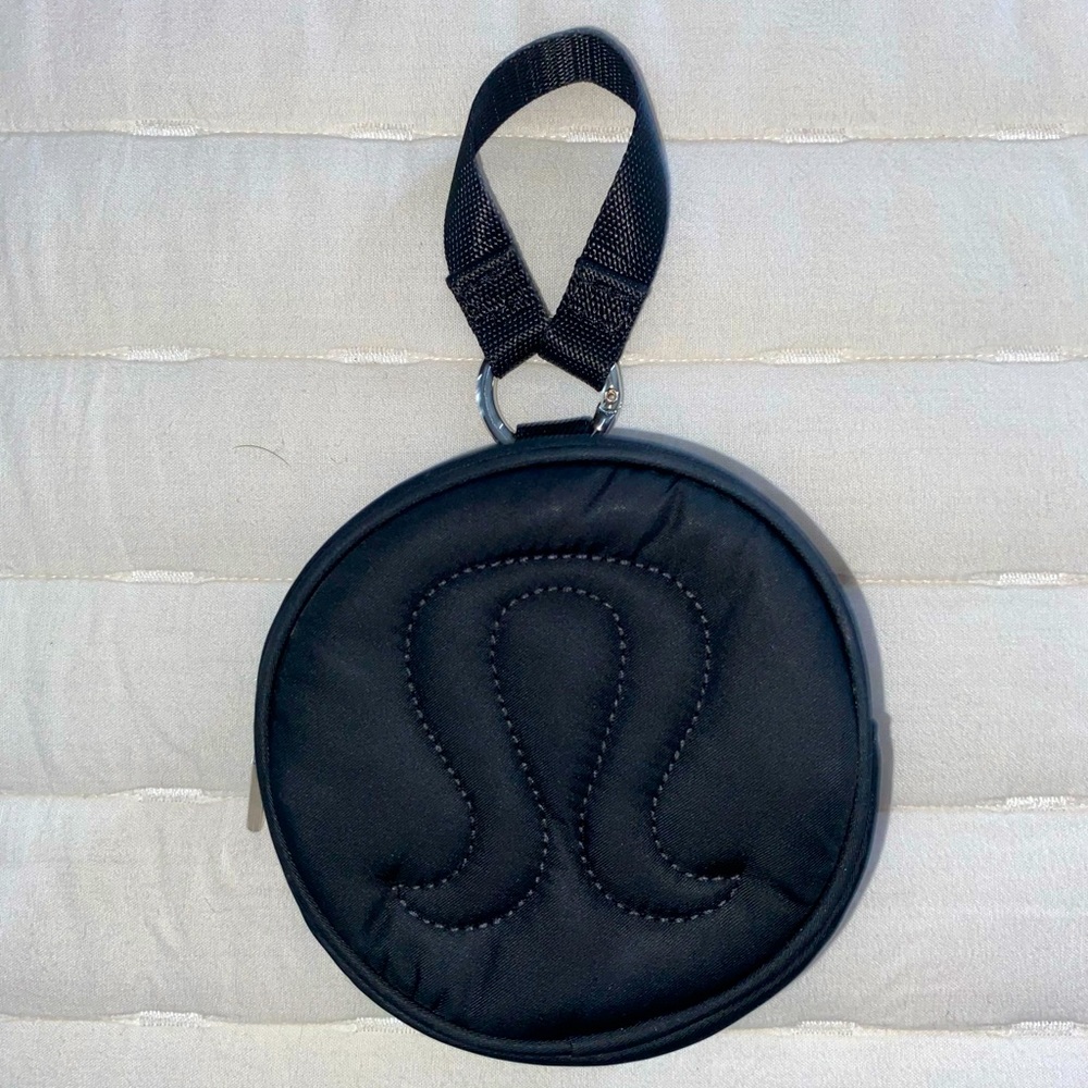 LuluLemon Packable Pouch